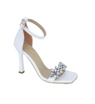 Trendyshoes 03300 Tek Bant Taşlı Sandalet  Kadın 9 cm Topuklu  Ayakkabı (Beyaz)