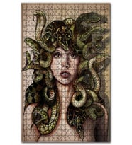 Cakapuzzle Medusa Mitolojisi Ahşap Zeminde Görseli Puzzle Yapboz MDF (Ahşap) (255 Parça)