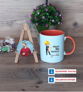 Mühendisler Günü Hediyesi Kupa Bardak Beyaz ve Fotoğraflı Ahşap Anahtarlık Hediye (Model 13)