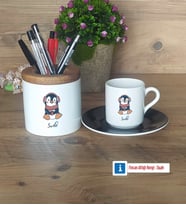 Tatlı Penguen Hediyeleri Türk Kahvesi Fincanı Kırmızı, Kalemlik Kişiye Özel Hediye (Model 5)