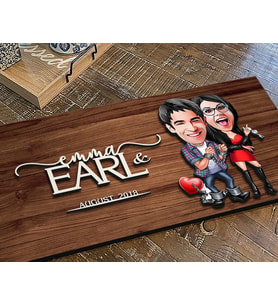 BK Gift Kişiye Özel Sevgililer Karikatürlü Kabartma Figürlü Ahşap Tablo, Duvar Dekoru, Arkadaşa Hediye, Özel Tasarım Ev Hediyesi-1 (Ceviz)