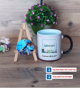 Laborant Kupa Bardak Beyaz ve Fotoğraflı Ahşap Anahtarlık Hediye (Model 9)