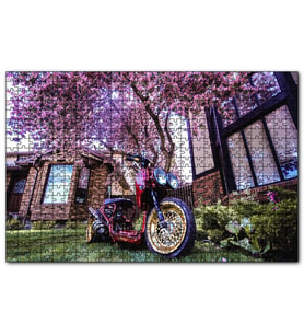 Cakapuzzle Bahçe Pembe Çiçekli Ağaç ve Modifiyeli Motorsiklet  Puzzle Yapboz MDF (Ahşap) (1000 Parça)