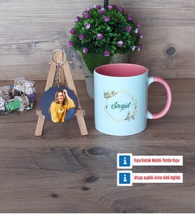 İsme Özel Doğum Günü Hediyesi Kupa Bardak Beyaz ve Fotoğraflı Ahşap Anahtarlık Hediye (Model 6)