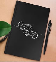BK Gift Kişiye Özel İsimli Siyah Sert Kapaklı Defter ve Tükenmez Kalem Seti, Arkadaşa Hediye, Yeni İş Hediyesi, Doğum Günü Hediyesi (Model 16)
