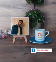 Grafiker Fotoğraflı Dekoratif Taş, Ahşap Altlıklı Türk Kahvesi Fincanı Hediye (Model 5)
