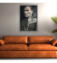 Metal Çerçeveli Cam Tablo Başkomutan Atatürk Portresi (Gümüş)
