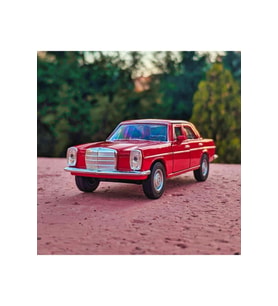 Mercedes e220 model 1/36 Ölçek 12cm çekbırak(ÖZEL PLAKALI) (Kırmızı)