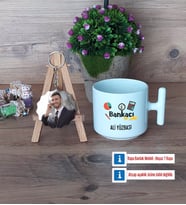 Bankacı Kupa Bardak Beyaz ve Fotoğraflı Ahşap Anahtarlık Hediye (Model 12)