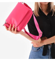 Kadın Yumuşak Deri Hem Kapaklı Hem Fermuarlı Ayıcık Hediyeli Postacı Çapraz Çanta (Pembe)