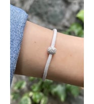 Gümüş Kazaziye Top Detaylı Açık Mavi Bileklik : Pembe - 19 cm : Siyah - 17 cm : Turkuaz - 20 cm : Pembe - 18 cm : Siyah - 20 cm : Turkuaz - 19 cm (Beyaz)
