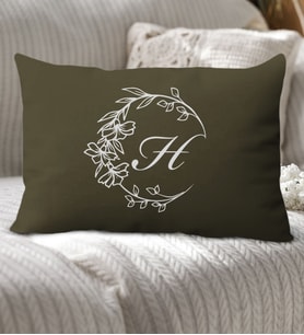 BK Gift Kişiye Özel Harfli Premium Kumaş Dikdörtgen Kırlent Yastık-4 (5 Farklı Renk Seçeneği), Arkadaşa Hediye, Ev Hediyesi, Doğum Günü Hediyesi (Haki)