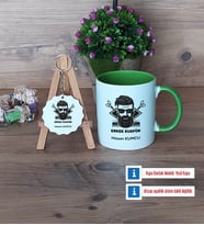 Erkek Kuaförü Kupa Bardak Kırmızı ve Ahşap Anahtarlık Hediye (Model 13)