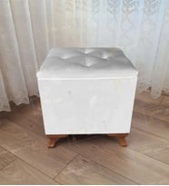 Lüks Sandıklı Tabure Puf 45 x 45 cm Ceviz Ayak (Beyaz)