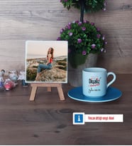 Diyaliz Hemşiresi Fotoğraflı Dekoratif Taş, Ahşap Altlıklı Türk Kahvesi Fincanı Hediye Tıp Bayramı Hediyesi Hemşireler Günü Hediyesi (Model 5)