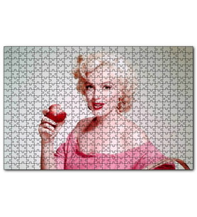 Cakapuzzle Marilyn Monroe Isırılmış Elma  Puzzle Yapboz MDF (Ahşap) (255 Parça)