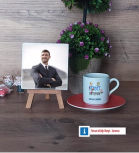 Rehber Öğretmen Fotoğraflı Dekoratif Taş, Ahşap Altlıklı Türk Kahvesi Fincanı Hediye Öğretmenler Günü Hediyesi (Model 8)