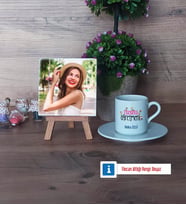 İtalyanca Öğretmeni Fotoğraflı Dekoratif Taş, Ahşap Altlıklı Türk Kahvesi Fincanı Hediye (Model 2)