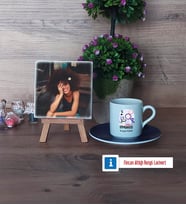 Kimyager Fotoğraflı Dekoratif Taş, Ahşap Altlıklı Türk Kahvesi Fincanı Hediye (Model 4)