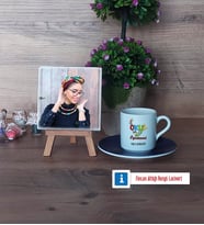 Okul Öncesi Öğretmeni Fotoğraflı Dekoratif Taş, Ahşap Altlıklı Türk Kahvesi Fincanı Hediye Öğretmenler Günü Hediyesi (Model 4)