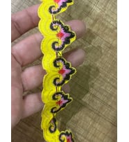 EN 3 CM ÜTÜ İLE YAPIŞAN NAKIŞ İŞLEME ETNİK ŞERİT APLİKE BORDÜR (Sarı)