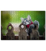 Cakapuzzle Çitlerin Üzerinde Oynayan Sevimli Tekir Kedi  Puzzle Yapboz MDF (Ahşap) (500 Parça)