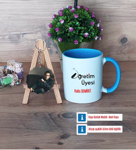 Öğretim Üyesi Kupa Bardak Beyaz ve Fotoğraflı Ahşap Anahtarlık Hediye Öğretmenler Günü Hediyesi (Model 4)