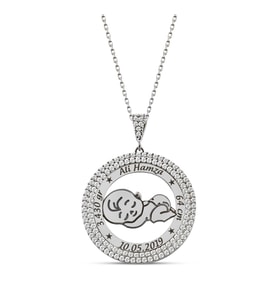 Mina Silver Yeni Doğum İsimli Doğum Bilgili Hediye Erkek Bebek Simgeli Taşlı 925 Ayar Gümüş Kolye (Gri)