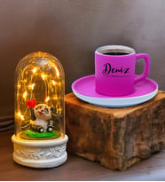 Kişiye Özel İsimli Kahve Fincanı ve Işıklı Panda Temalı Fanus (Farklı Renk Seçenekleri) (Pembe)