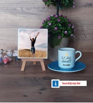 Uçak Mühendisi Fotoğraflı Dekoratif Taş, Ahşap Altlıklı Türk Kahvesi Fincanı Hediye (Model 5)