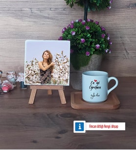 En İyi Öğretmen Fotoğraflı Dekoratif Taş, Ahşap Altlıklı Türk Kahvesi Fincanı Hediye (Model 1)