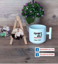 İşaret Dili Öğretmeni Kupa Bardak Beyaz ve Fotoğraflı Ahşap Anahtarlık Hediye (Model 12)