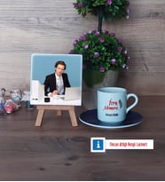 İcra Memuru Fotoğraflı Dekoratif Taş, Ahşap Altlıklı Türk Kahvesi Fincanı Hediye (Model 4)