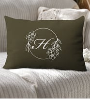 BK Gift Kişiye Özel Harfli Premium Kumaş Dikdörtgen Kırlent Yastık-5 (5 Farklı Renk Seçeneği), Arkadaşa Hediye, Ev Hediyesi, Doğum Günü Hediyesi (Haki)