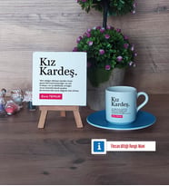 Kız Kardeş Dekoratif Taş, Türk Kahvesi Fincanı Kırmızı İsme Özel Hediye (Model 3)