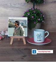 Erkek Sınıf Öğretmenine Hediye Fotoğraflı Dekoratif Taş, Ahşap Altlıklı Türk Kahvesi Fincanı Hediye Öğretmenler Günü Hediyesi (Model 6)