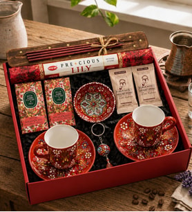 Çini Fincan & Çini Kase & Tütsü Seti & Anahtarlık & Kahve & Mendil & Hediye Seti (Kırmızı)