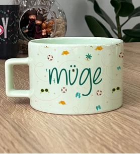 Kişiye Özel İsme Özel Hediye Pastel Fincan Yaz Temalı Desenli (Yeşil)