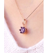 925 ayar Gümüş zincirli Rose Altin kaplamali Lotus Çiçeği kolye ucu (Ametist)