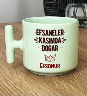 Kişiye Özel Efsaneler Kasımda Doğar Hediye Pastel T Kupa Doğum Günü Hediyesi (Yeşil)