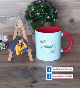 İsme Özel Doğum Günü Hediyesi Kupa Bardak Beyaz ve Fotoğraflı Ahşap Anahtarlık Hediye (Model 2)