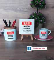 Hukuk Okuduğumu Söylemiş Miydim Hediye Seti Dekoratif Taş, Kalemlik, Ahşap Altlıklı Türk Kahvesi Fincanı Hediye (Model 6)