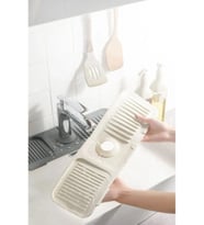 Elastik Musluk Matı Su Tutucu Düzenleyici Kaydırmaz Taban Organizer Mutfak Banyo Lavabo (Krem)
