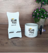Evin Prensi Hediye Sepeti Kupa Bardak T Kulplu ve Ahşap Telefon Standı Erkek Kardeşe Abiye Çocuğa Doğum Günü Hediyesi (Model 6)