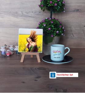 Çocuk Gelişim Uzmanı Fotoğraflı Dekoratif Taş, Ahşap Altlıklı Türk Kahvesi Fincanı Hediye Öğretmenler Günü Hediyesi (Model 7)