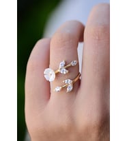Manolya Çiçeği Ayarlanabilir 14k Rose Gold Kaplama Kadın Yüzük (Gold)