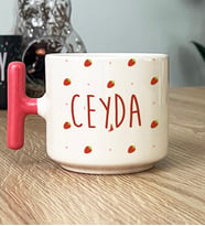 Kişiye Özel İsme Özel Hediye T Kupa Bardak Çilek Desenli Meyveli (Pembe)