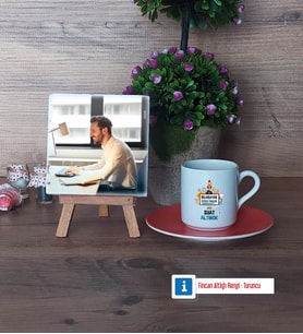 Bilgisayar Öğretmeni Fotoğraflı Dekoratif Taş, Ahşap Altlıklı Türk Kahvesi Fincanı Hediye Öğretmenler Günü Hediyesi (Model 8)