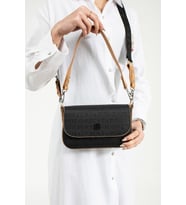 Just Polo Yeni Sezon Gofraj 5 Gözlü Kadın Çapraz Omuz Çantası 23x14cm PBU1033 (Siyah Taba)