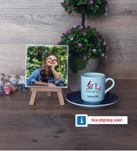 Patoloji Teknikeri Fotoğraflı Dekoratif Taş, Ahşap Altlıklı Türk Kahvesi Fincanı Hediye Tıp Bayramı Hediyesi (Model 4)